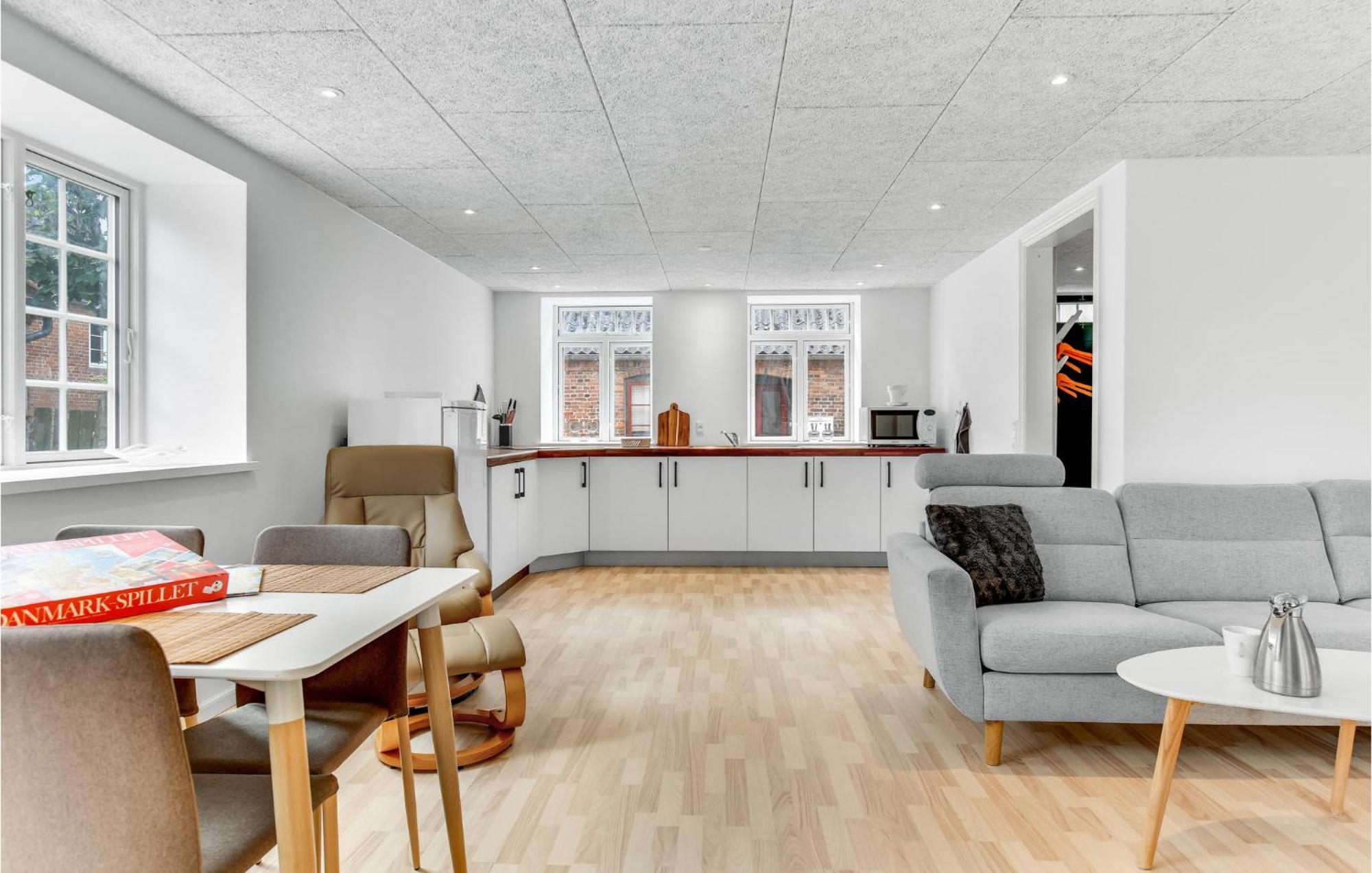 Pet Friendly Home In Hojer With Kitchen Exteriör bild