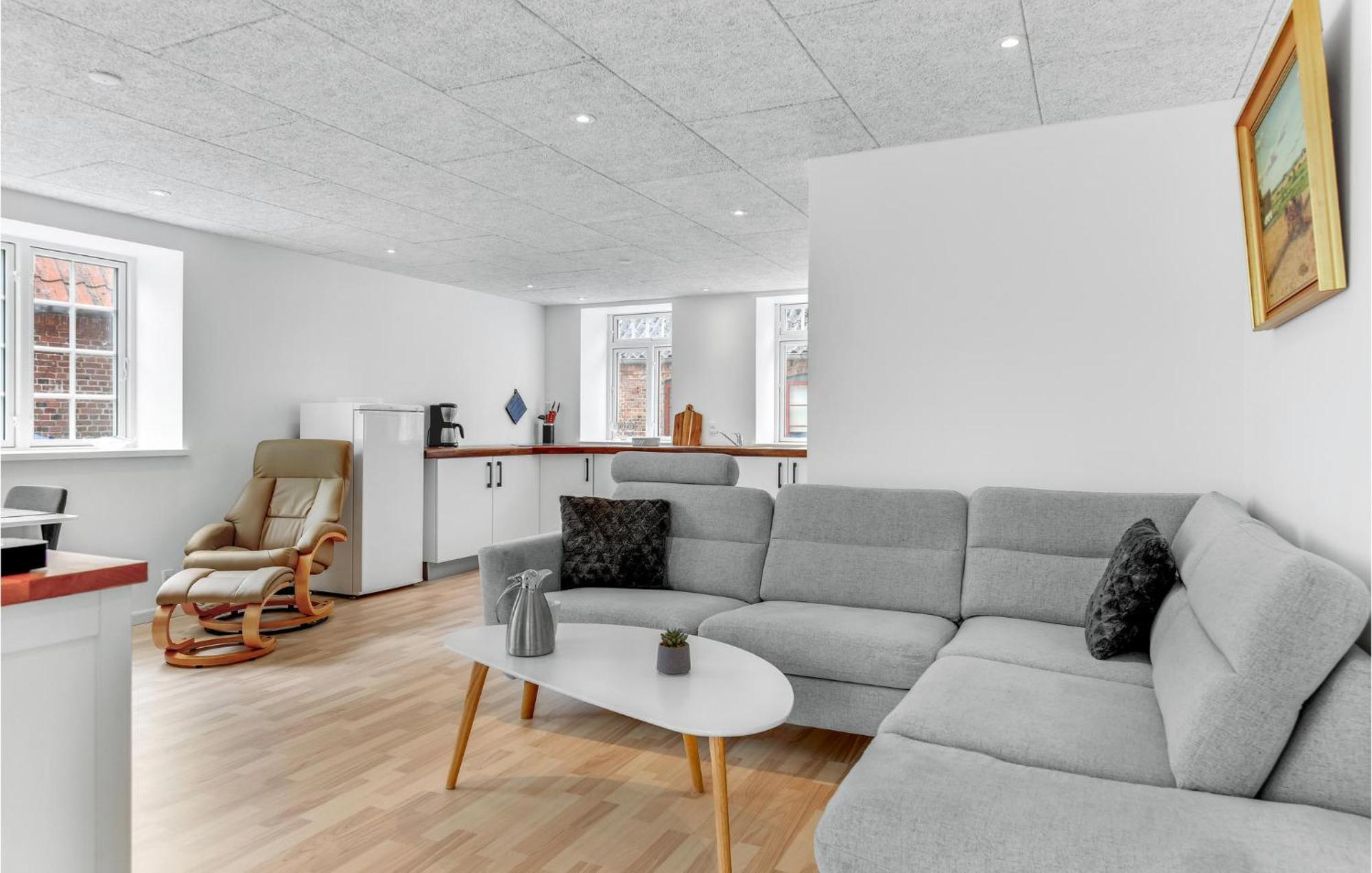 Pet Friendly Home In Hojer With Kitchen Exteriör bild