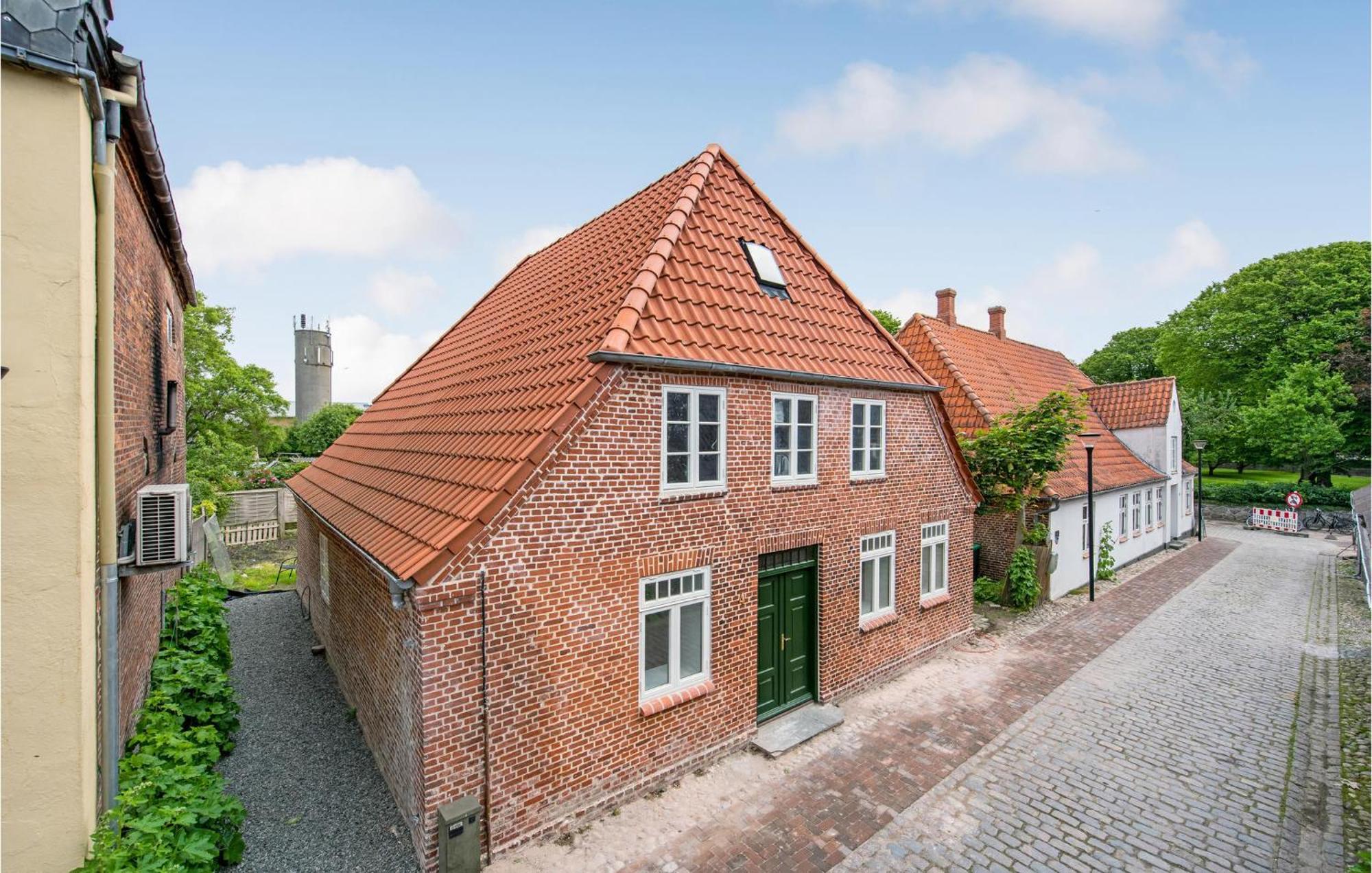 Pet Friendly Home In Hojer With Kitchen Exteriör bild